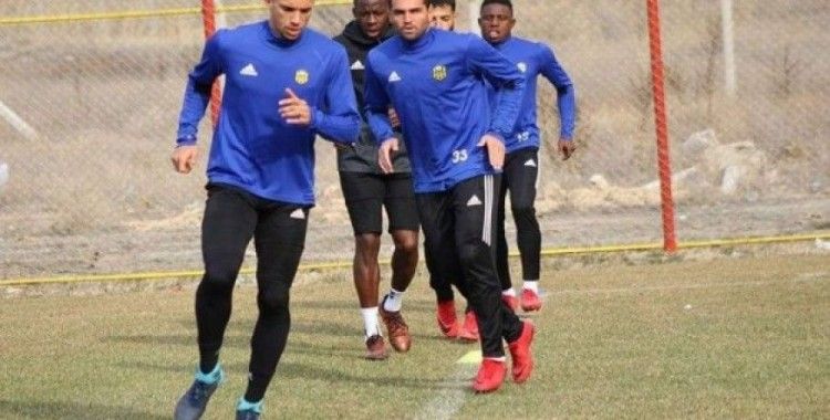 Evkur Yeni Malatyaspor, Kardemir Karabükspor maçı için temkinli
