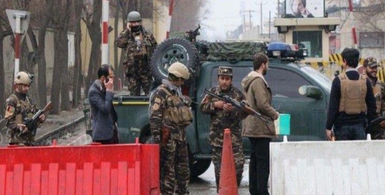 Afganistan'da askeri üsse Taliban saldırısı, 18 ölü