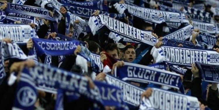 Taraftarın kolunu ısıran futbolcuya ceza