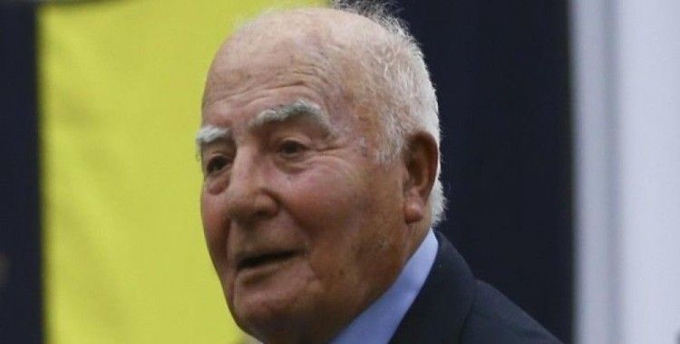 Fenerbahçe'nin eski milli futbolcusu Halit Deringör vefat etti