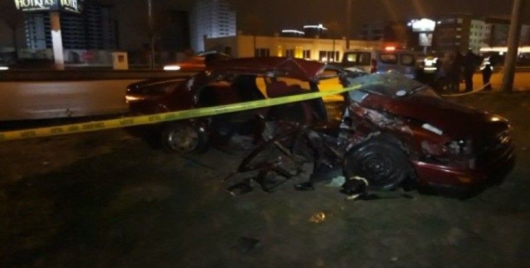 Başkent'te trafik kazası, 2 ölü, 2 yaralı