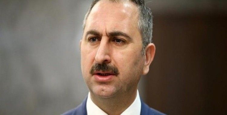 ​Adalet Bakanı Gül'den Çiftlik Bank açıklaması