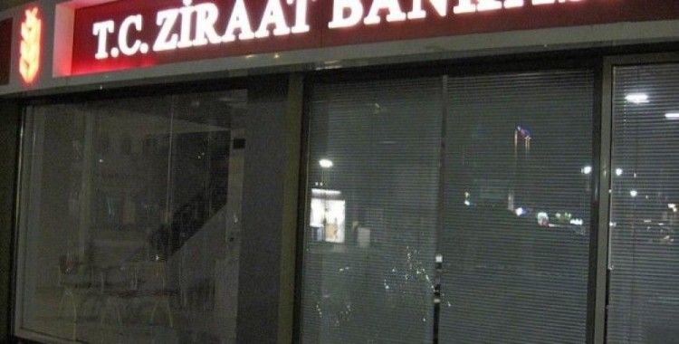 Yunanistan'da Ziraat Bankası şubesine saldırı