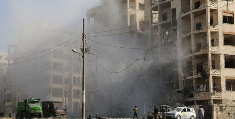 İdlib'e hava saldırısı,16'sı öğrenci 20 ölü