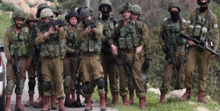 İsrail askerleri Filistinli genci gerçek mermiyle yaraladı