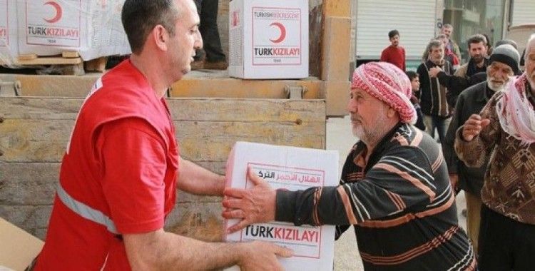 Türk Kızılayından Afrin kırsalına insani yardım