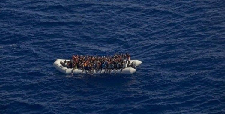Akdeniz'de yaklaşık 500 göçmen kurtarıldı