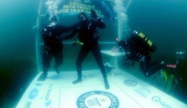 'En uzun süre soğuk denizde yaşama' rekoru kırıldı