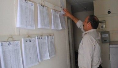 Seçmen kütükleri askıda