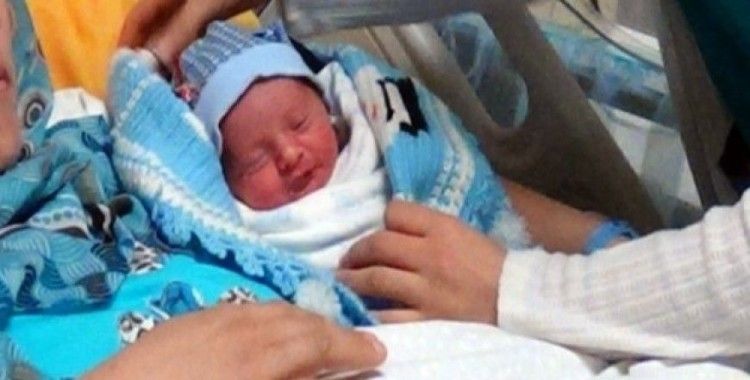6 yılda Türkiye'de 276 bin 158 Suriyeli bebek doğdu
