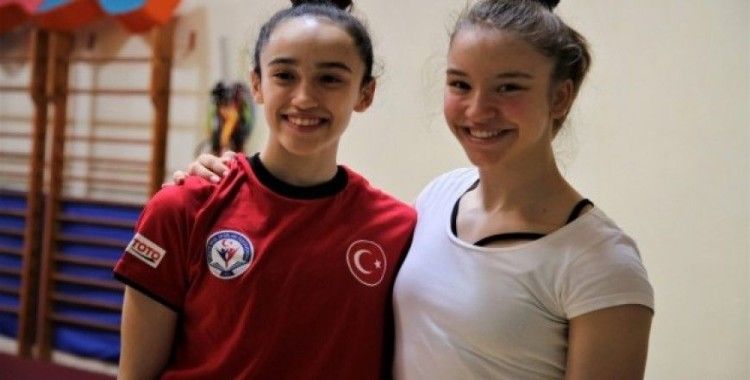 Büyükşehir'in altın kızları Dünya Şampiyonasında boy gösterecek