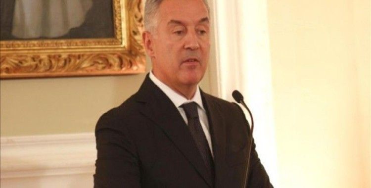 Karadağ Cumhurbaşkanı Djukanovic yemin ederek göreve başladı