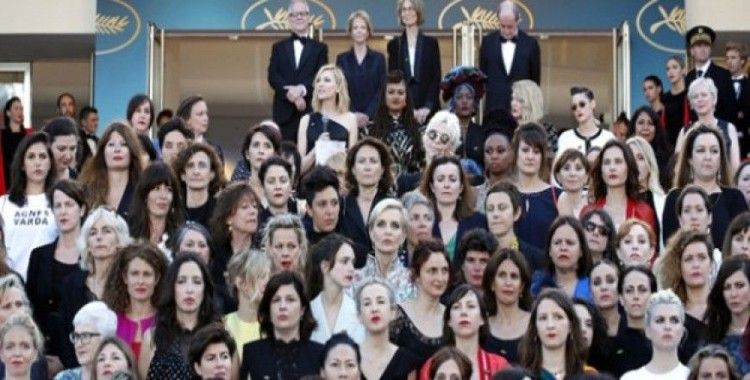 Cannes Film Festivali'nde sessiz protesto