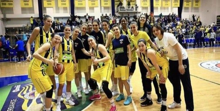 Basketbolda sezonun şampiyonu Fenerbahçe