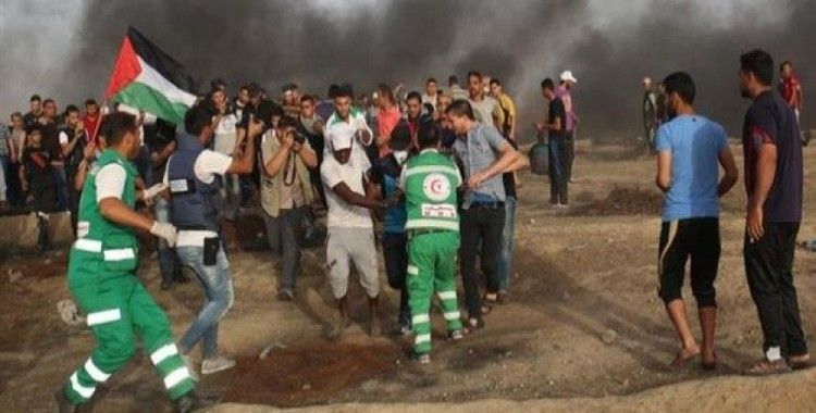 AA muhabiri Gazze sınırında yaralandı