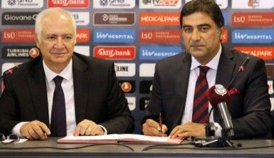 Trabzonspor Ünal Karaman ile 1 yıllık sözleşme imzaladı