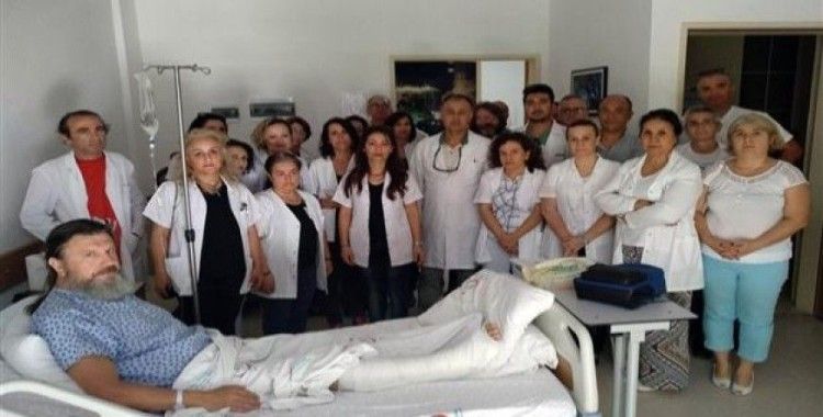 Antalya'da hekimlerden darp edilen hekime destek