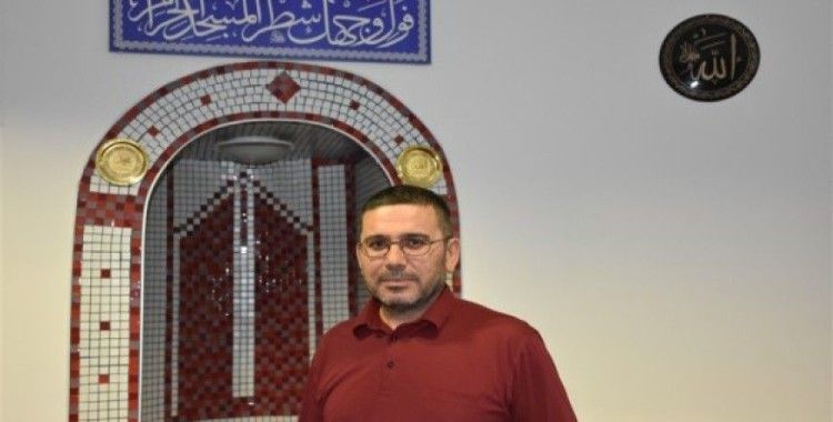 Avusturya'da kapatılan Türk camisi yeniden ibadete açıldı