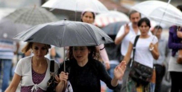 Turizmin başkenti Antalya'da bayramda yağmur sürprizi yaşanacak 