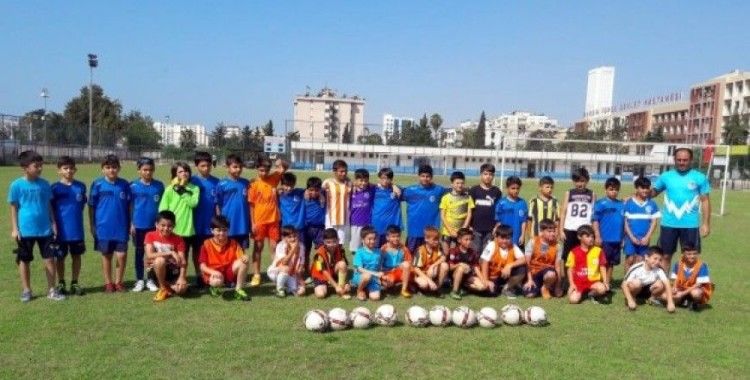 Akdeniz'de yaz spor okulları kayıtları başladı