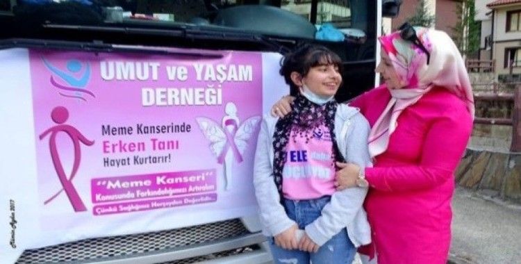 ​Kanser hastalarını peruk takmaya çağıran Melek Narcı hayatını kaybetti