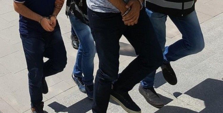 Adana ve Nevşehir'de Fetö'den 12 kişi gözaltına alındı