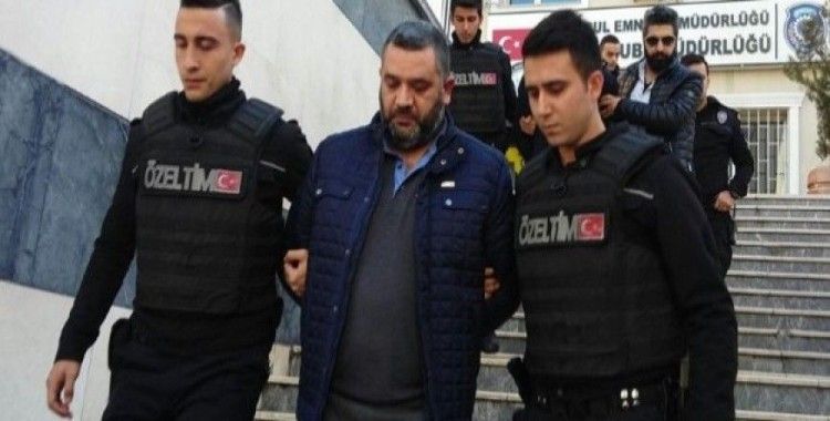 İstanbul'da 12 farklı olaya karışan gasp çetesi yakalandı
