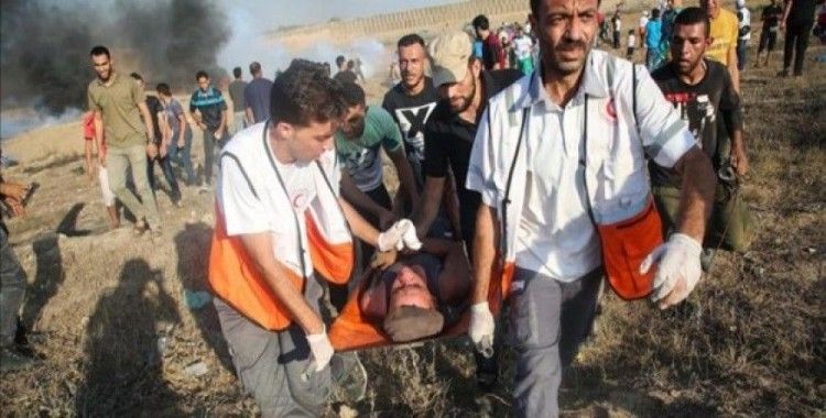 İsrail askerleri Gazze sınırında 25 Filistinliyi yaraladı