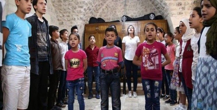 Sığınmacı çocuklar 'kültür elçisi' olacak