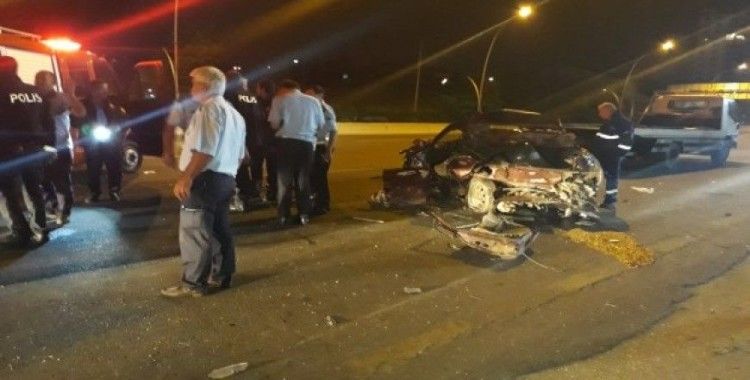 Başkent'te trafik kazası, 1 ölü, 4 yaralı
