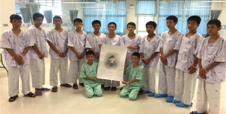 Taylandlı çocuklar taburcu oldu