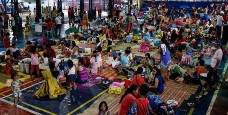 ​Filipinler'de 'Henry' fırtınası 71 bin kişiyi yerinden etti