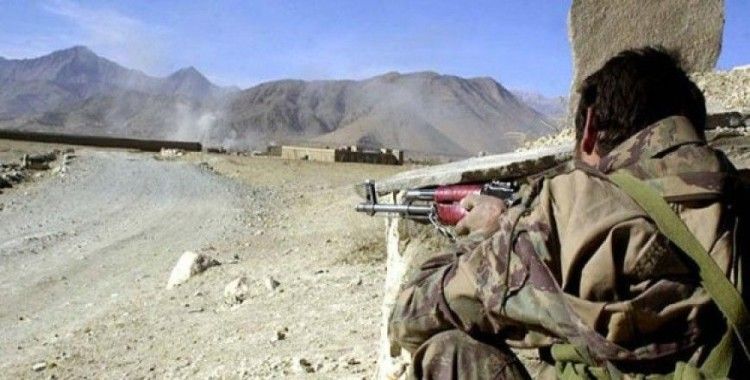 Afgan askeri, 17 Talibanı öldürdü
