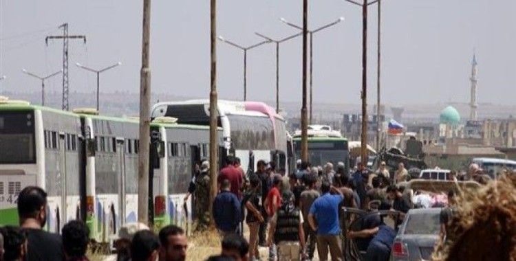 Dera'dan ayrılan ikinci konvoy İdlib'e vardı