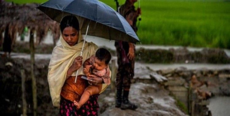 Arakanlıların kaldığı kamplarda muson tehlikesi