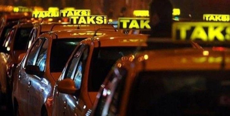 ​Turistleri gasbettiği öne sürülen 2 taksi şoförü tutuklandı