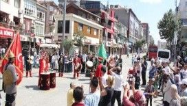 Her cuma namazı öncesi mehter konseri