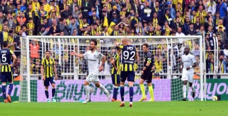 Fenerbahçe, sezona Bursaspor maçıyla başlıyor
