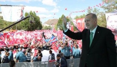 'Faiz lobilerine sesleniyorum boşuna heveslenmeyin'