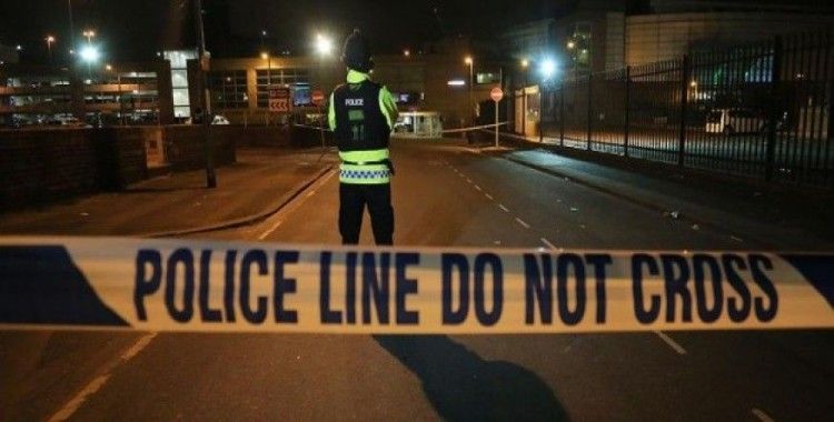 Manchester’da silahlı saldırı, 10 yaralı