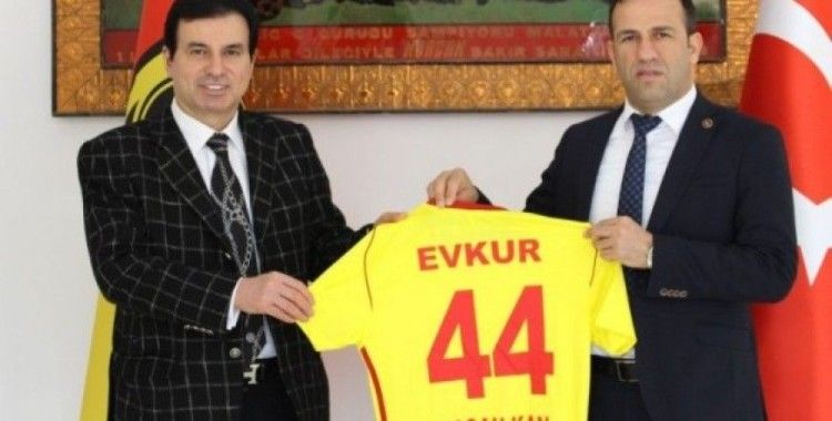 Yeni Malatyaspor isim sponsoruyla yeniden anlaştı