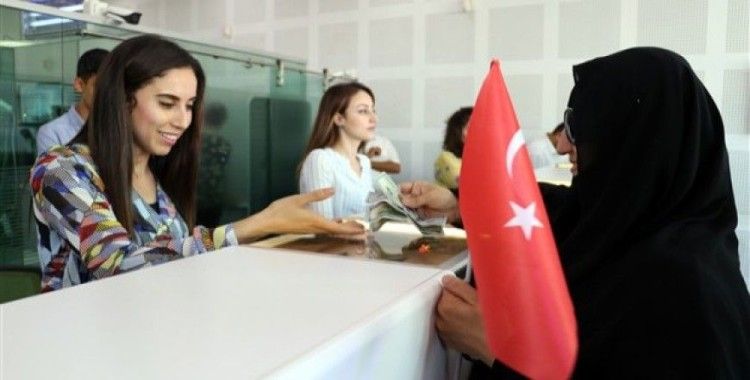 Hatay'daki iş adamlarından Türk lirasına destek