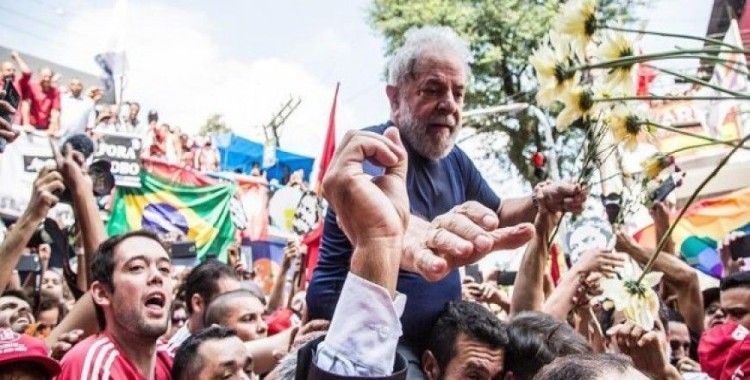 Brezilya'da hapisteki Lula da Silva için resmi adaylık başvurusu