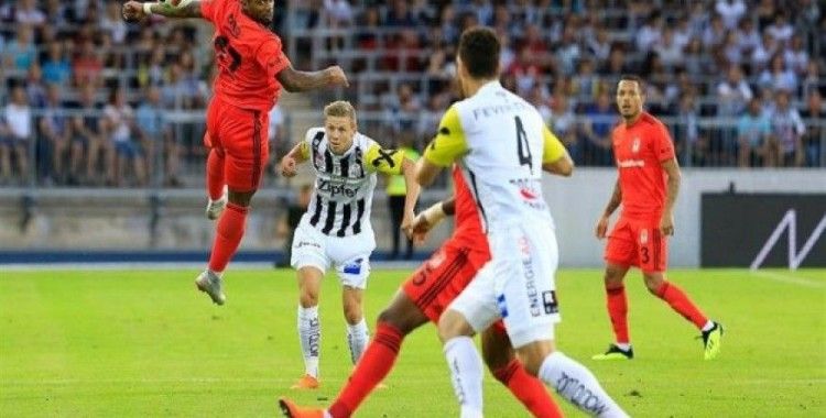 Beşiktaş play-off turuna yükseldi