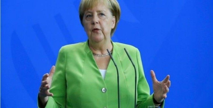 Merkel'den Suriye konusunda olası 4'lü zirveye ilişkin açıklama