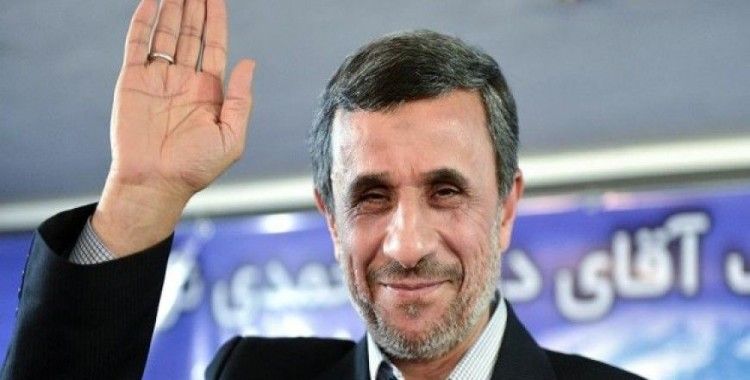 İran'da Ahmedinejad'ın yardımcısından 'kumpas' iddiası