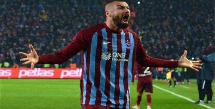 ​Trabzonspor'da Burak Yılmaz'ın kaptanlığı alındı