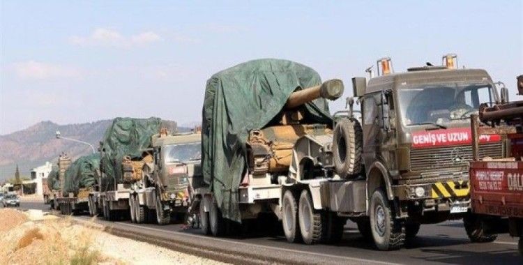 Obüs ve tanklar Suriye sınırında