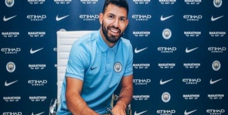 Manchester City, Agüero'nun sözleşmesini uzattı