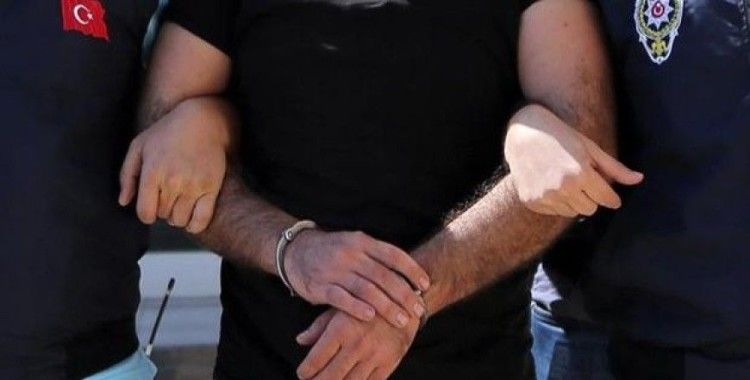 Dolandırıcılık yapan banka müdürü İzmir'de yakalandı